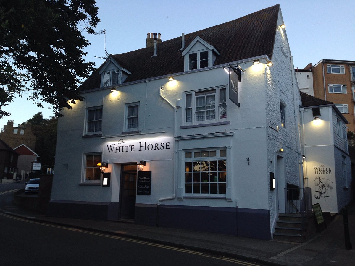 Logo of The White Horse